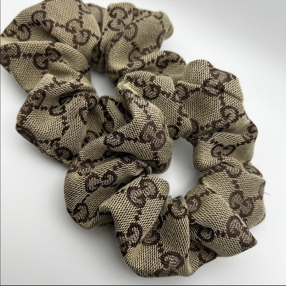 GG MONOGRAM LUXURY HAIR SCRUNCHIE ❤️‍🔥 - Picture 4 of 5